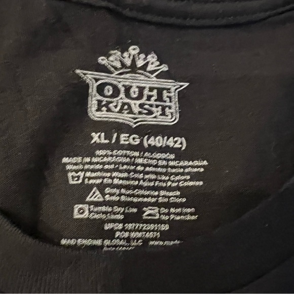 OutKast Stanktonia Album Cover Black Graphic Tee - Picture 3 of 3